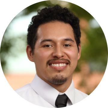 UVA Data Science alumni David Diaz professional headshot circle crop