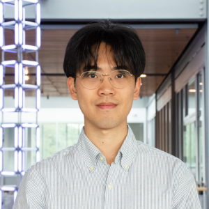 Headshot of Ding Zhang