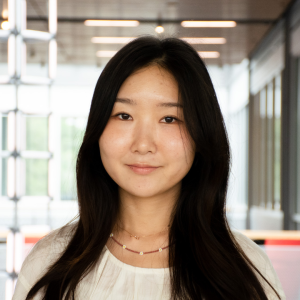 Headshot of Munjung Kim