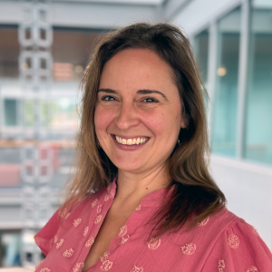 Headshot of Rebecca Schmidt