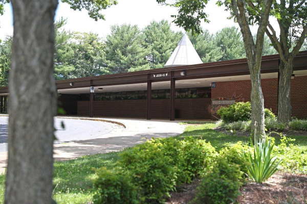 Image of Jackson-Via Elementary.